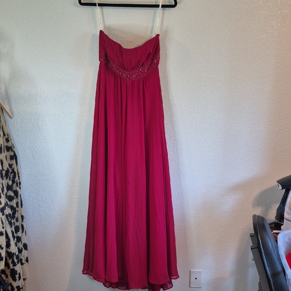 David's Bridal Red Ruched Strapless Dress Sz 6 Sparkle Beaded Flowy Sheer Summer